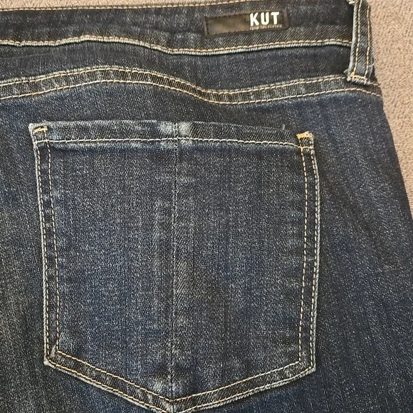 Kut from the Kloth Catherine Boyfriend Jeans, Size 16 - Picture 6 of 14